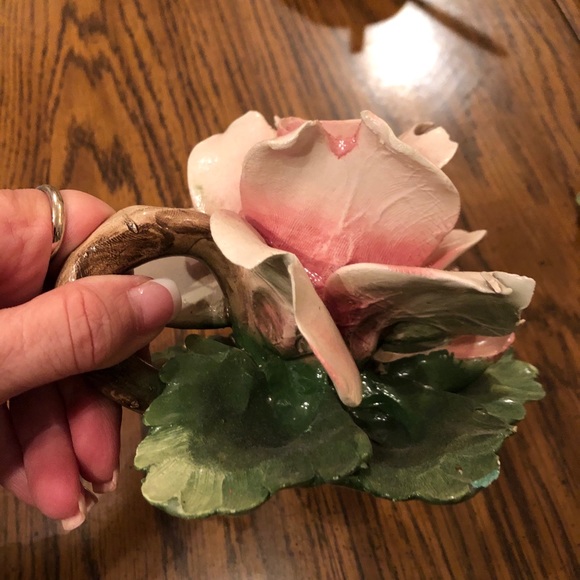 Capodimonte Rose Direct from Italy vintage - Picture 6 of 6